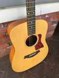 Taylor Big Baby 307 GB w Gator case