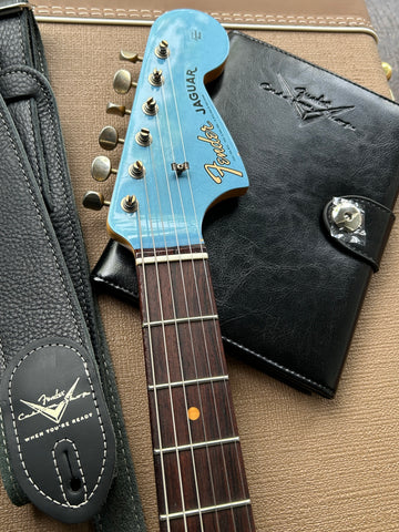 1964 Fender Jaguar Journeyman Relic Faded Aged Lake Placid Blue