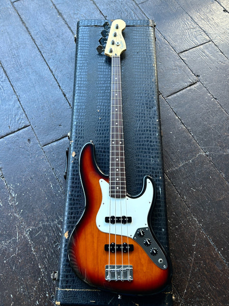Fender American Deluxe Jazz BassⅤ 1993 Fender American Standard Jazz Bass – Moze Guitars