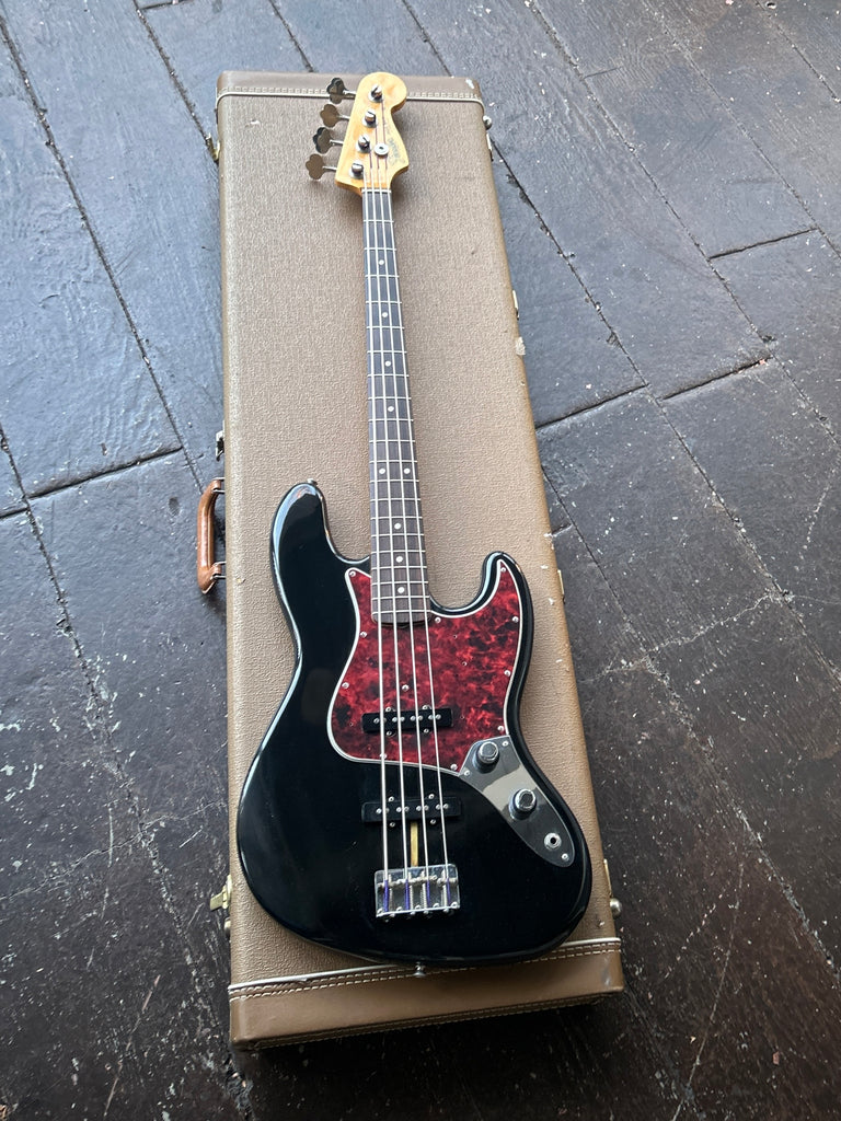 1999 Fender American Vintage 62 Jazz Bass – Moze Guitars