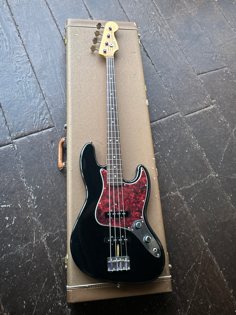 1999 Fender American Vintage 62 Jazz Bass – Moze Guitars