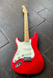 2000 Fender American Stratocaster Red, finish maple fretboard