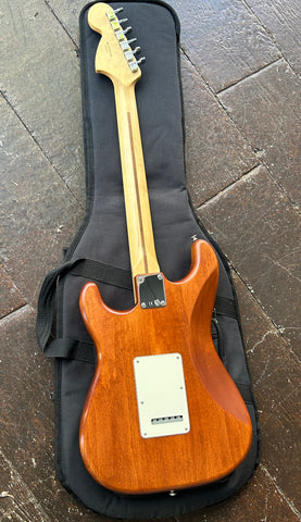 2013 Fender FSR American Special Hand-Stained Stratocaster Honey