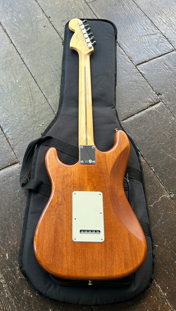 2013 Fender FSR American Special Hand-Stained Stratocaster Honey