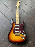 2014 Fender Deluxe Player's Stratocaster 3-Color Sunburst MIM
