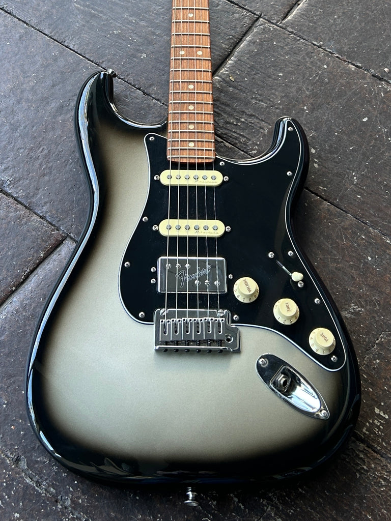 Fender Player Plus Stratocaster 2022年製 2022 Fender Player Plus Stratocaster HSS Silverburst – Moze Guitars