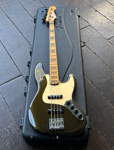 2023_Fender_American_Ultra_Jaz
