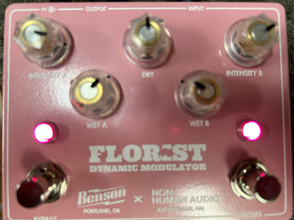 Benson Amps x Non-Human Audio Florist Dynamic Modulator -Pink