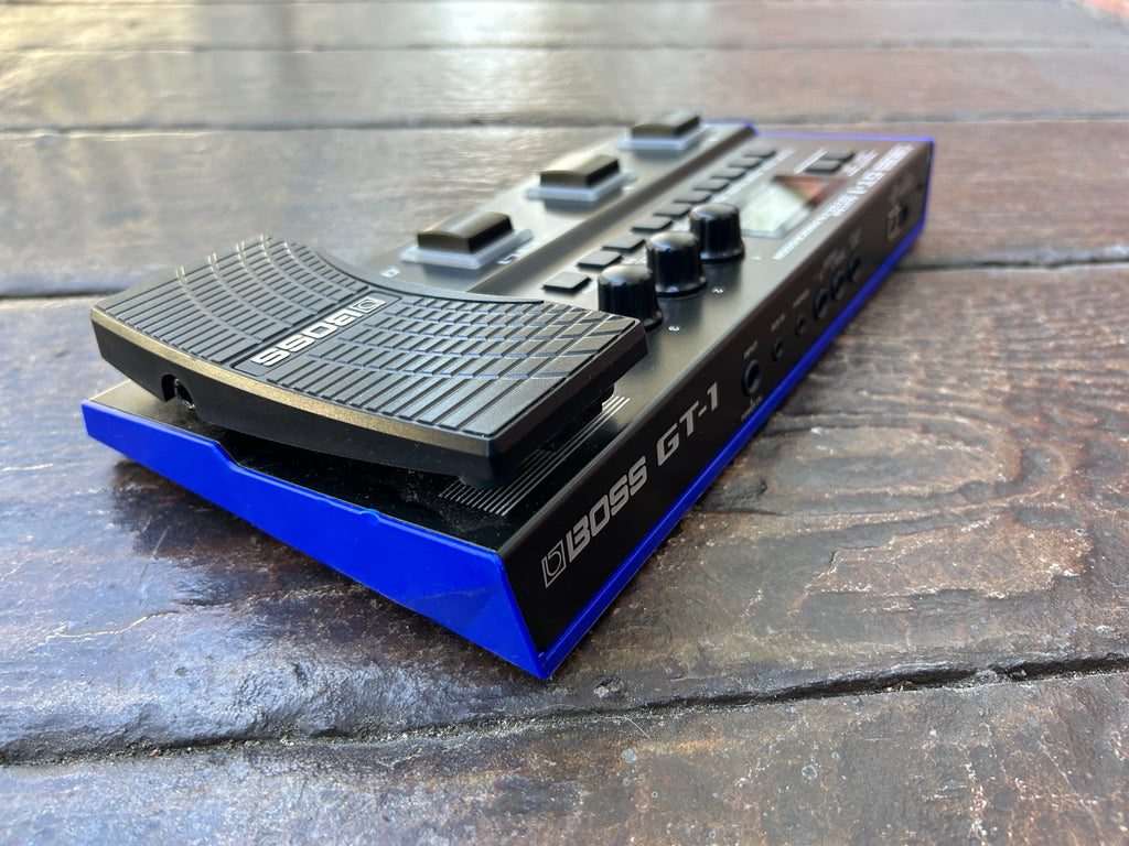 Boss GT-1 Guitar Effects Processor – Moze Guitars
