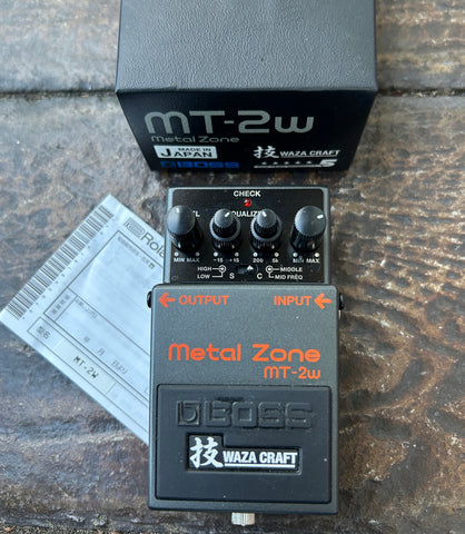 metal zone effects pedal Boss MT-2W Waza Craft Metal Zone Distortion Pedal – Moze Guitars