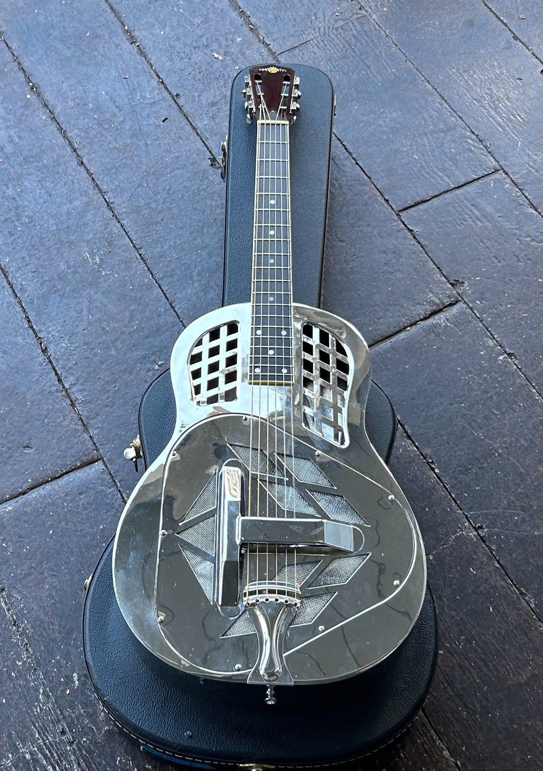 Acoustic Guitars – Moze Guitars