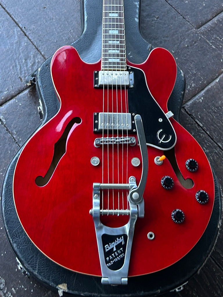 Epiphone ES-335 Pro with Bigsby – Moze Guitars