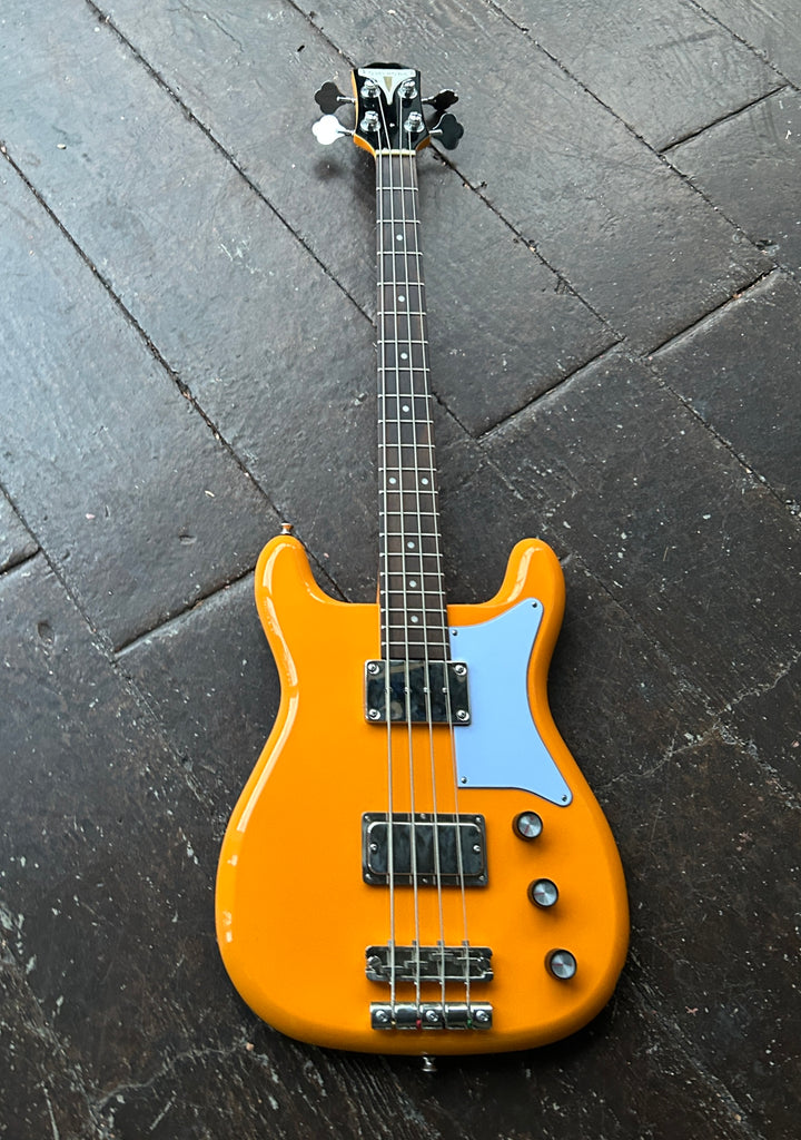 Epiphone Newport Short-Scale Bass California Coral – Moze Guitars