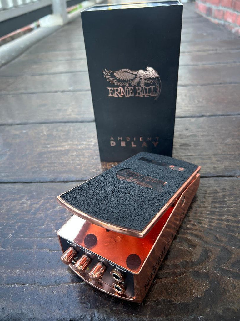 ambient delay pedal Ernie Ball Ambient Expression Delay Pedal Regular 888366041864