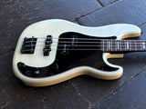 Fender Duff McKagan Deluxe Precision Bass