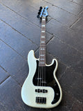 Fender Duff McKagan Deluxe Precision Bass