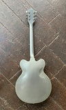 Gretsch G2622 Streamliner Center Block, V-Stoptail , Phantom Metallic