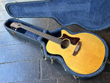 Guild F4CE-NT with case