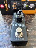 IK Multimedia TONEX ONE Amplifier/Cab/Effect Modeling Pedal