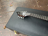 Breedlove headstock black with metal tuners