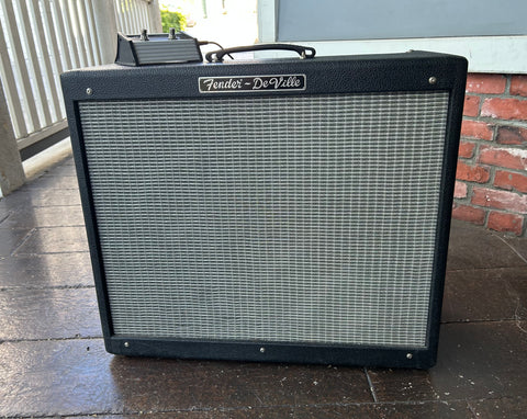 Fender Hot Rod Blues Deville 212 amplifier , black tolex, grey grill cloth 