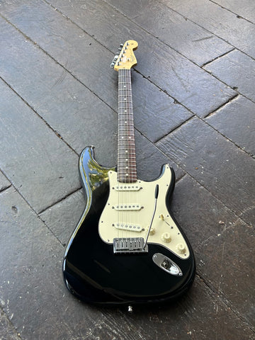 Fender Stratocaster partscaster, black finish, white pick guard, rosewood neck, maple headstock