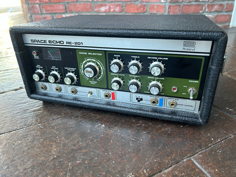 Roland Space Echo RE-201 – Moze Guitars