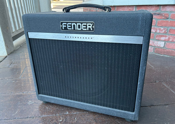 Fender Bassbreaker 15 Moze Guitars