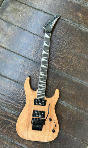 Jackson Dinky JS32