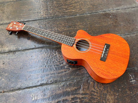 Gretsch G9121 Tenor Ukulele, mahogany finish, rosewood fretboard and mahogany headstock