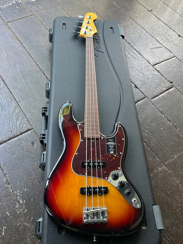 2021 Fender American Professional II Jazz Bass Fretless Rosewood Fingerboard 3-Color Sunburst