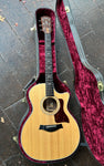 Top view Taylor Spruce top, rosewood fretboard, mother of pearl inlays , tortoise pick guard in case d
