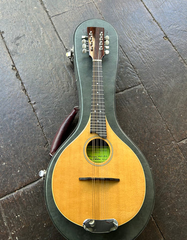 2005 Custom Mandolin spruce top, rosewood bridge and fretboard, rosewood headstock