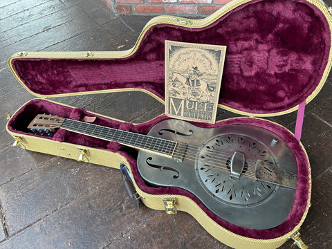 Mule Resonator Tricone with Pickup and hardshell case