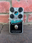 Electro Harmonix Nano Pulsar Variable Shape Stereo Tremolo Pedal