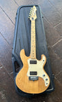 Peavey T-15, natural wood color with maple neck and maple headstock
