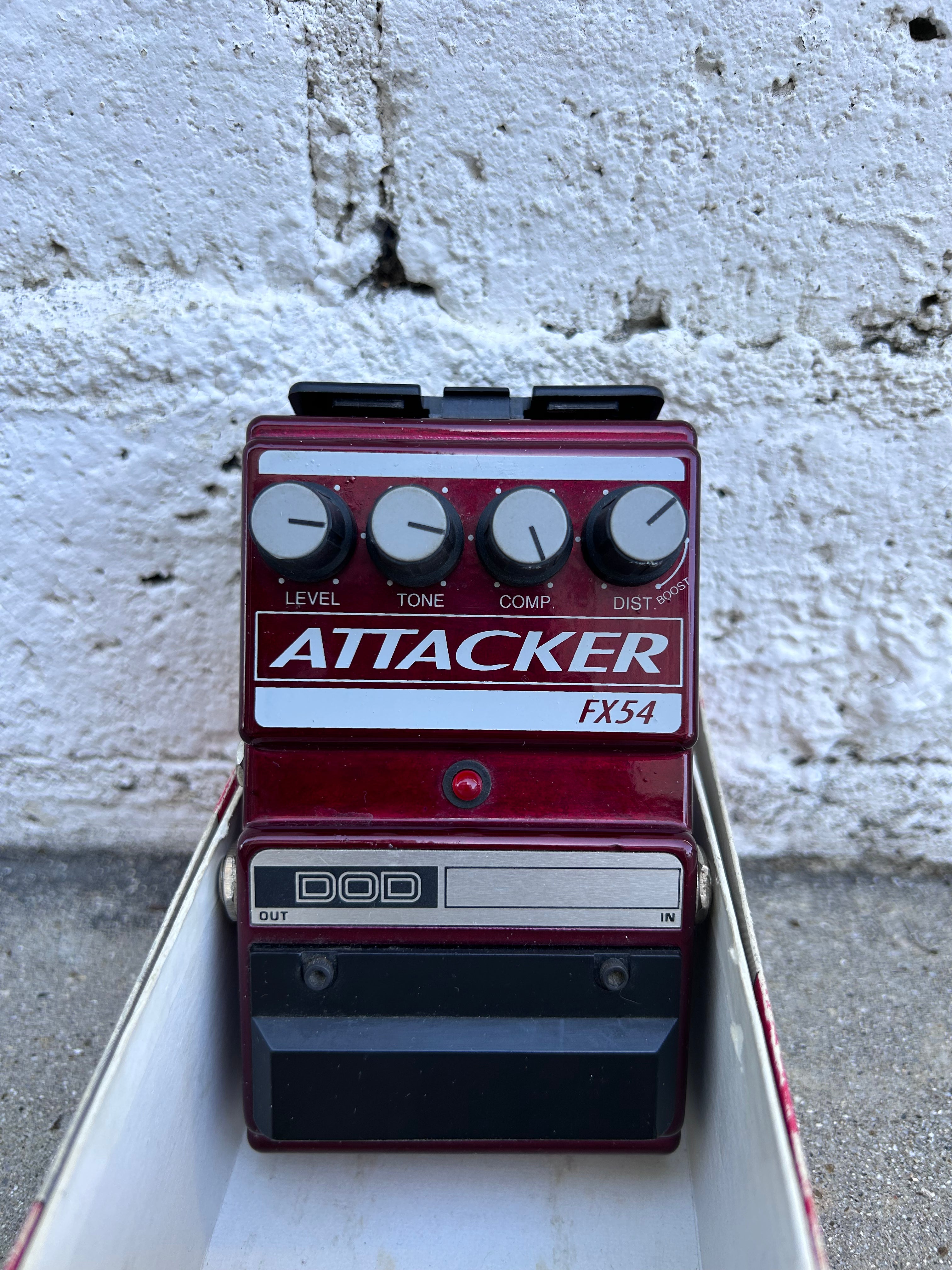 DOD ATTACKER FX54 ディストーション コンプレッサー DOD FX54 Attacker Compressor / Distortion – Moze Guitars