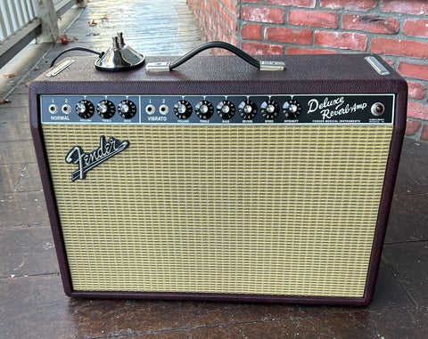Fender '65 Deluxe Reverb 1x12" 22-watt Tube Combo Amp - Wine Red