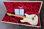 Fender Stratocaster in open case (red) witj off white guitar maple fretboard with letters of authenticity 