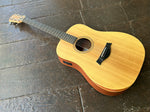 Taylor Academy 10e,Spruce top and sapele body Maple neck with Standard Taylor profile African ebony fingerboard and bridge, ES-B electronics