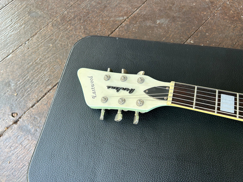 Eastwood Airline 59 3P DLX – Moze Guitars