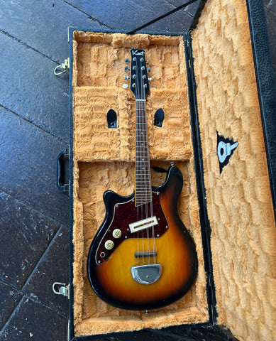 Kent Electric Mandolin (Left-handed) sunburst with rosewood fretboard and black headstock