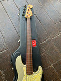 1997 Fender Jazz Bass Fretless Deluxe - Shoreline Gold