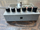 Electro-Harmonix Deluxe Memory Man 550Ms Analog Delay / Chorus / Vibrato