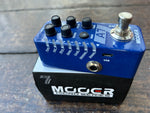 Mooer A7 Ambience Reverb profile shot