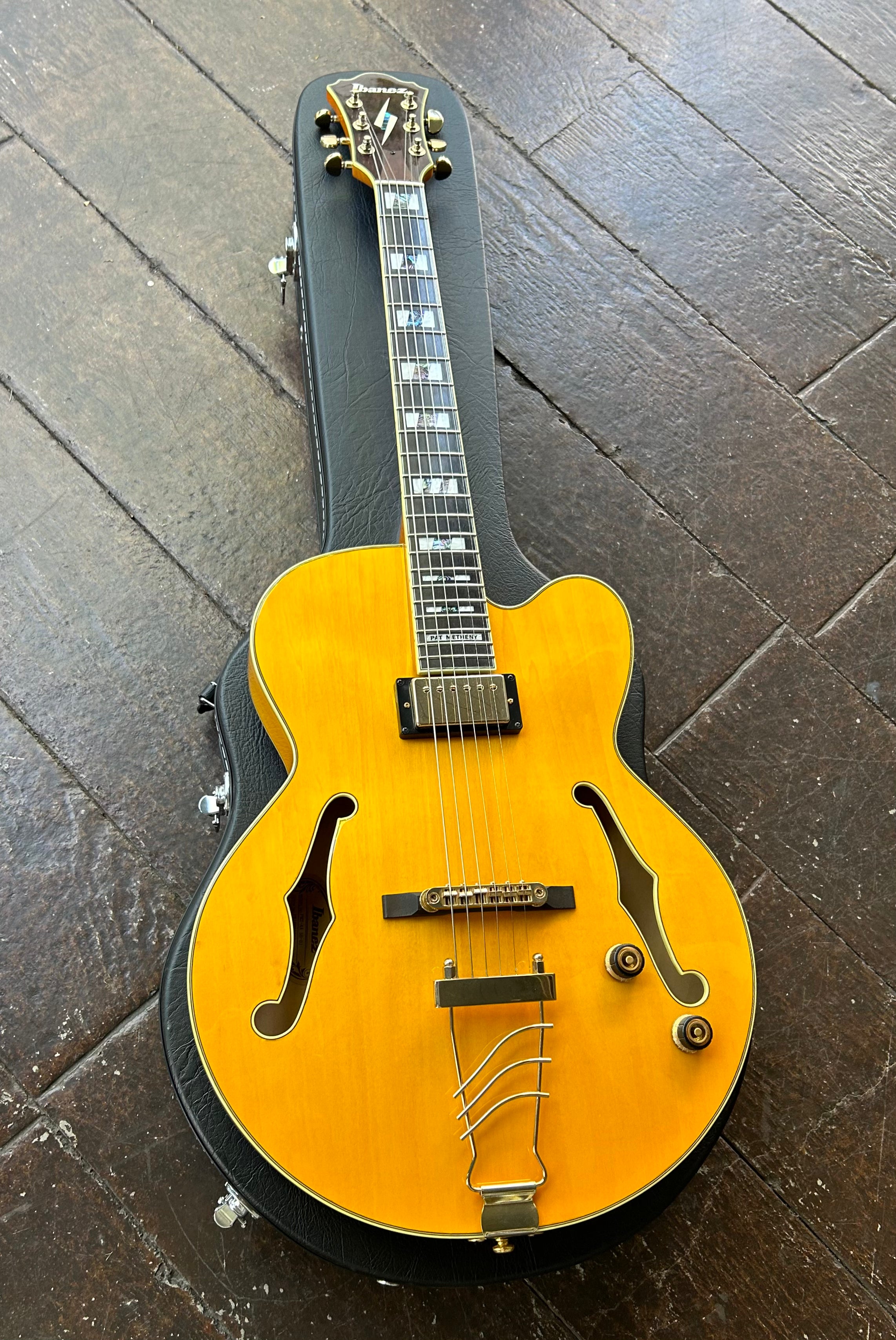 Used 2012 Ibanez PM2 Pat Metheny Signature Hollowbody