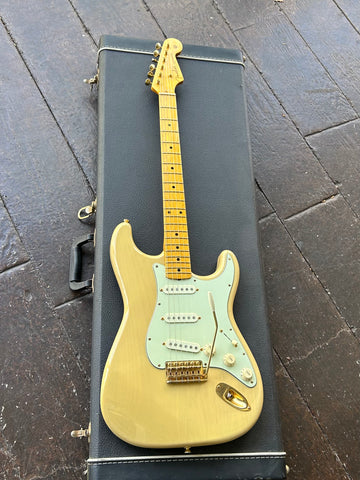 Custom Warmoth Stratocaster, off white Ash body Maple neck, gold hardware, maple headstock