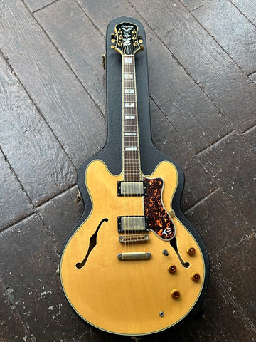 90's Epiphone Sheraton II, archtop semi hollow body guitar Natural finish, gold hardware, rosewood fretboard, black headstock