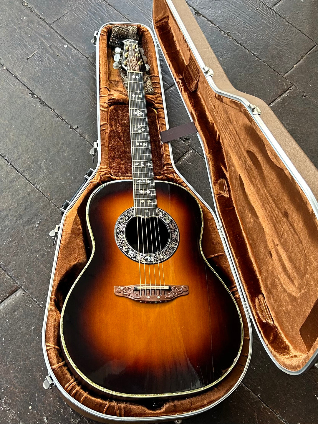 Morris モーリスTR701☆エレアコ オベーション タイプ Ovation Morris モーリスTR701☆エレアコ オベーション タイプ Ovation