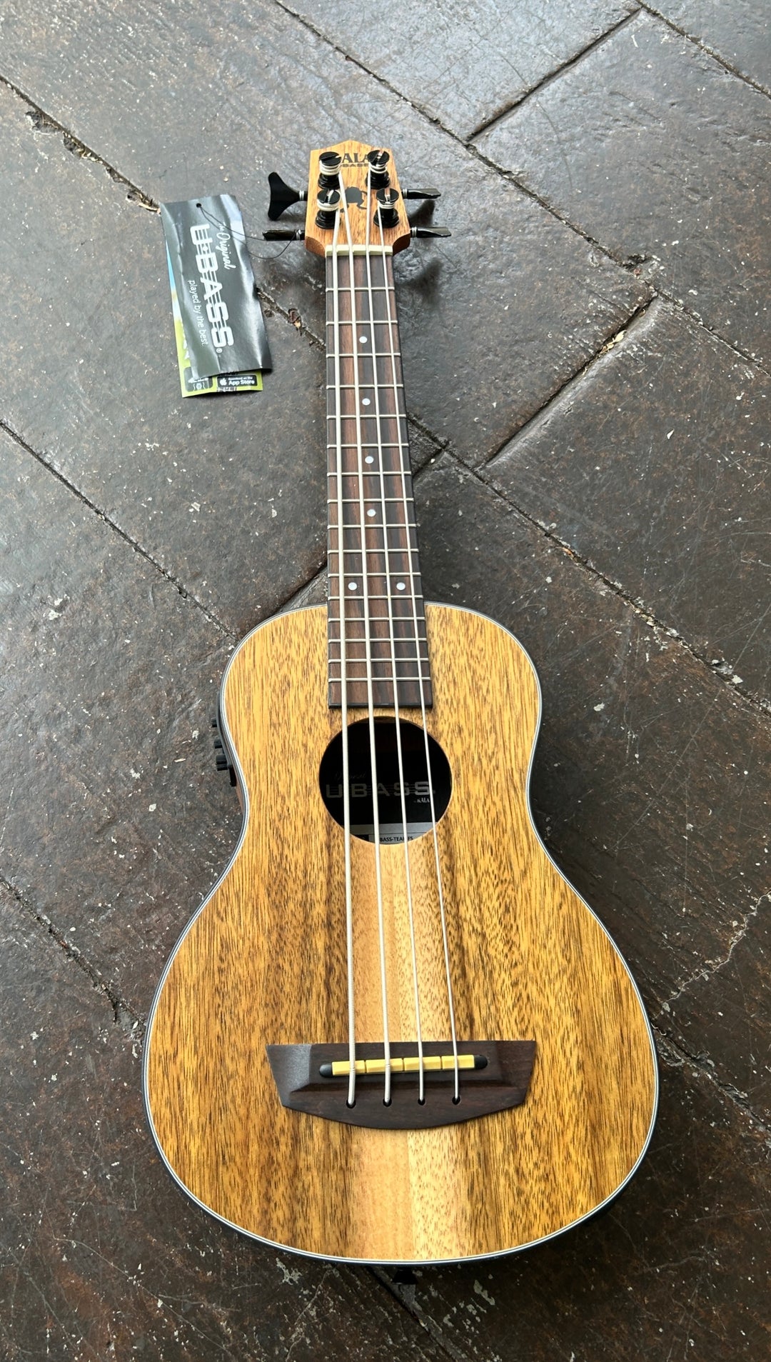 Ukulele – Moze Guitars